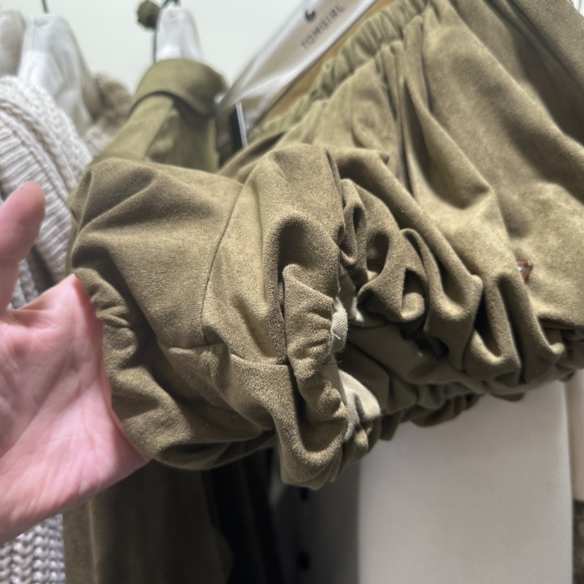 TOMGIRL韓國代購㊣女裝新品熱賣人氣推薦時尚休閑短褲麂皮燈籠TOMGIRL短褲