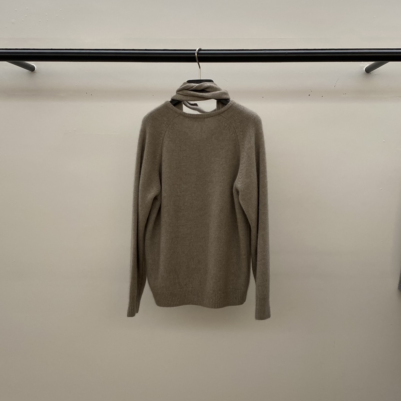 ID東大門㊣直郵女士新款休閑推薦時尚職業熱賣針織衫浣熊圍巾ID針織衫