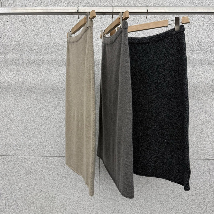 AT THE BAGEL韓國代購㊣女士新款熱賣時尚休閑25秋冬長裙AT THE BAGEL長裙