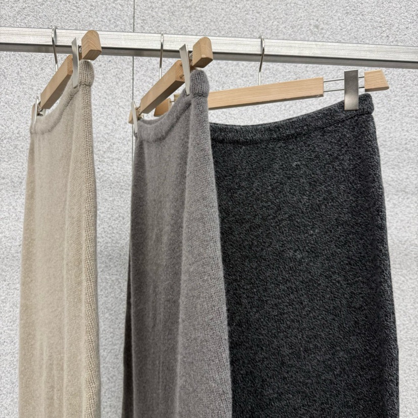 AT THE BAGEL韓國代購㊣女士新款熱賣時尚休閑25秋冬長裙AT THE BAGEL長裙