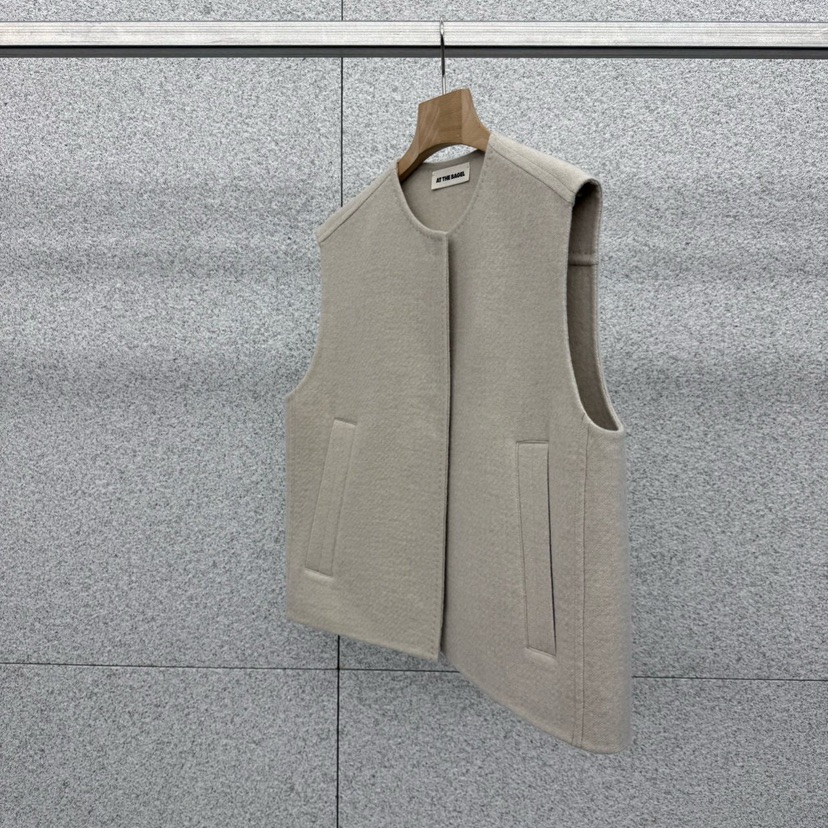 AT THE BAGEL東大門㊣代購女裝新款推薦休閑時尚人氣馬甲AT THE BAGEL馬甲圖色1