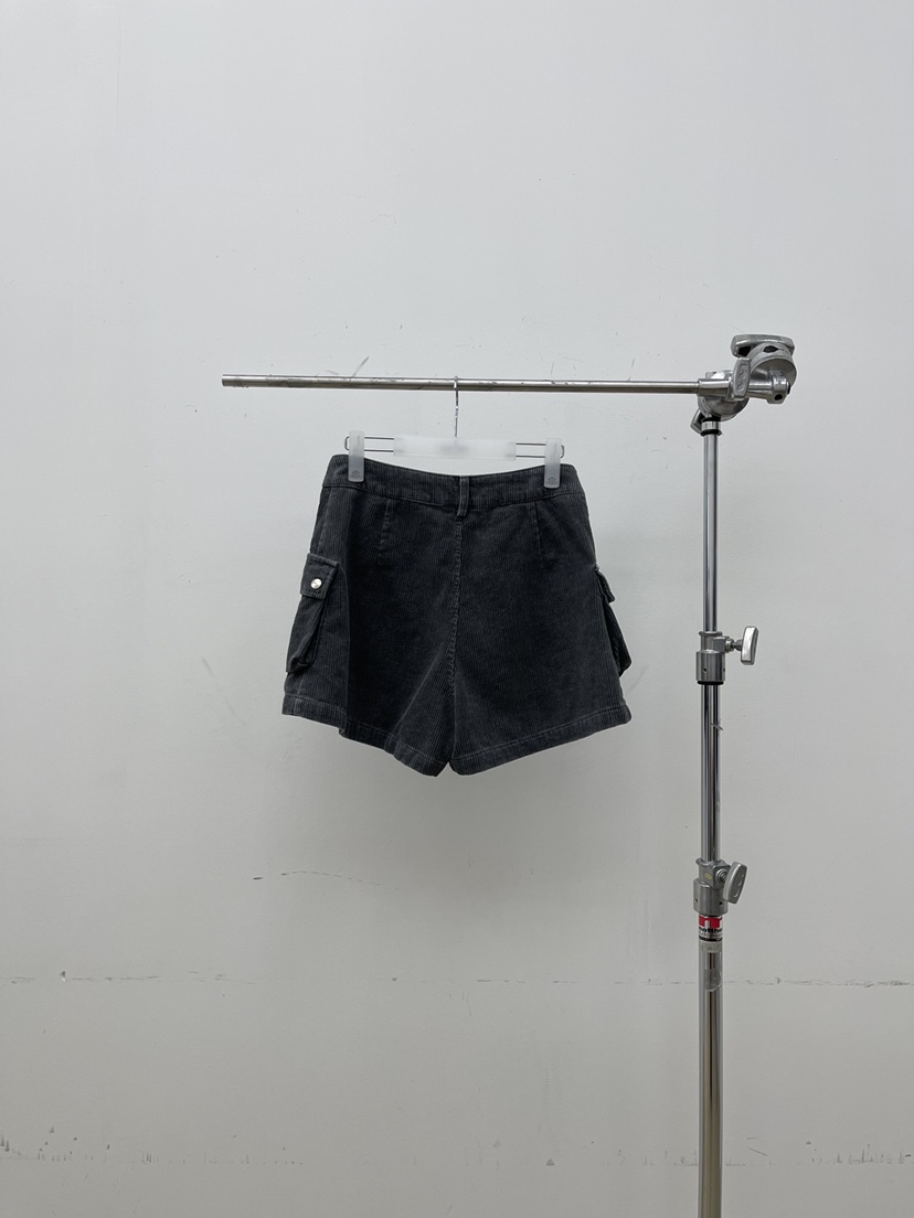 ATMOSPHERE韓國直郵㊣女士新款推薦人氣25秋冬時尚短褲口袋ATMOSPHERE/BLING短褲