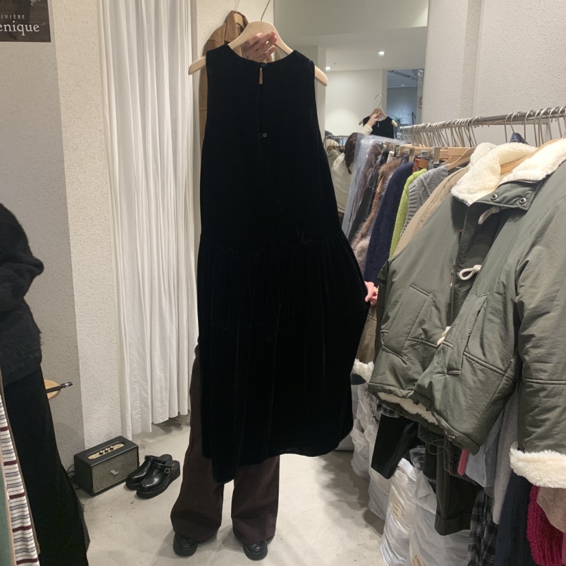 SSEMIENNE韓國直郵㊣女裝新款人氣25秋冬職業休閑連衣裙天鵝絨SSENIQUE連衣裙