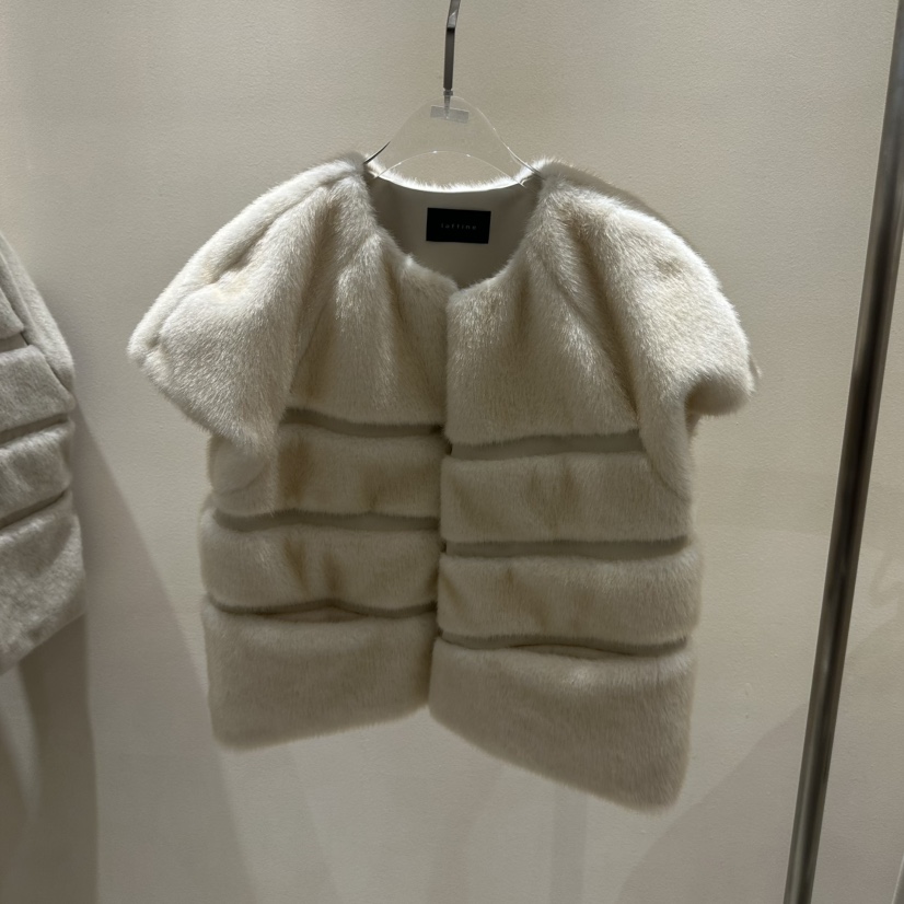 LAFFINE-P東大門㊣實拍女士新款時尚推薦人氣職業夾克貂皮LAFFINE-P夾克圖色3白色