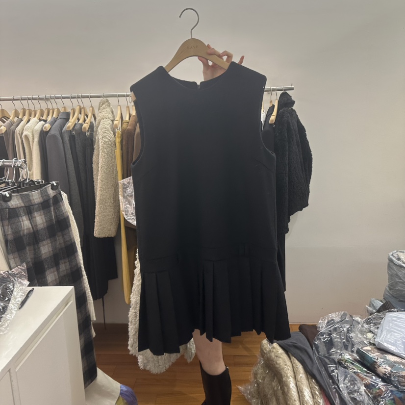 NAVE東大門㊣實拍女士新品推薦熱賣25秋冬人氣連衣裙不含內搭NAVE連衣裙圖色2黑色