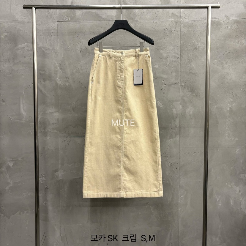 MUTE-P韓國直郵㊣女裝新款時尚職業推薦人氣熱賣25秋冬長裙MUTE長裙圖色1