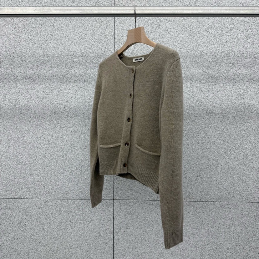 AT THE BAGEL韓國直郵㊣女士新品休閑職業人氣推薦針織衫AT THE BAGEL針織衫圖色1