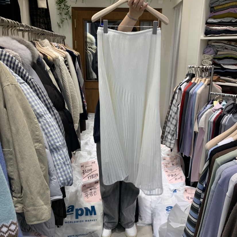 ONE MONE東大門㊣實拍女裝新品25秋冬時尚休閑推薦職業長裙ONE MONE長裙