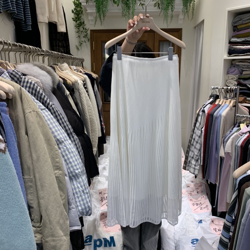 ONE MONE東大門㊣實拍女裝新品25秋冬時尚休閑推薦職業長裙ONE MONE長裙圖色1