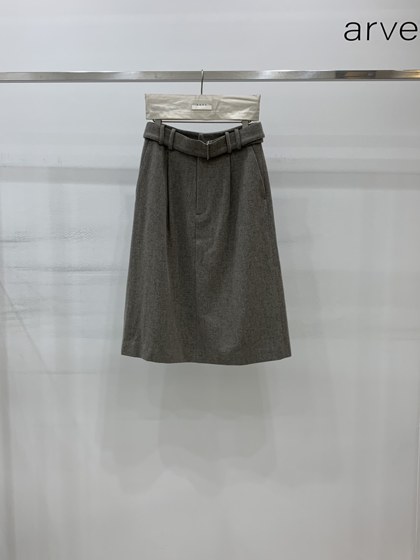 ARVE韓國代購㊣女裝新款推薦職業熱賣休閑半身裙中短裙含腰帶ARVE半身裙/中短裙圖色1