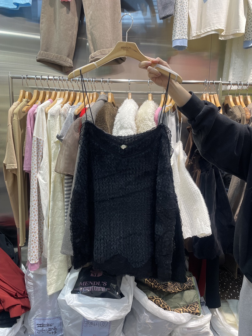 MENDL S韓國直郵㊣女裝新款25秋冬人氣熱賣吊帶背心安哥拉MENDL S吊帶/背心圖色2