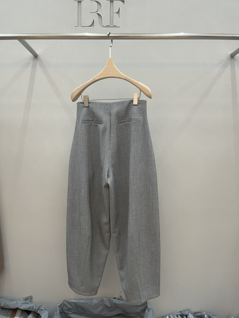 PLUS HONG-P東大門㊣代購女裝新款熱賣人氣休閑休閑褲羊毛LORA FAMILY/PLUS HONG休閑褲