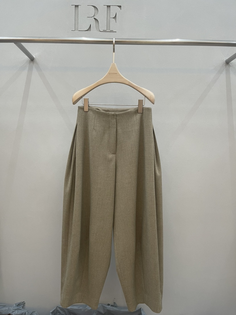 PLUS HONG-P東大門㊣代購女裝新款熱賣人氣休閑休閑褲羊毛LORA FAMILY/PLUS HONG休閑褲圖色2