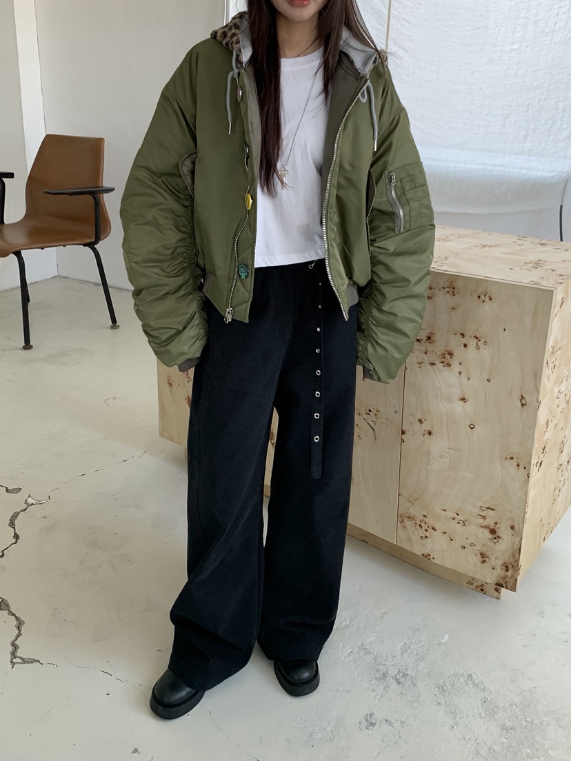 SUGAR CASE韓國代購㊣女裝新款人氣休閑熱賣休閑褲含腰帶鏤空SUGAR CASE休閑褲