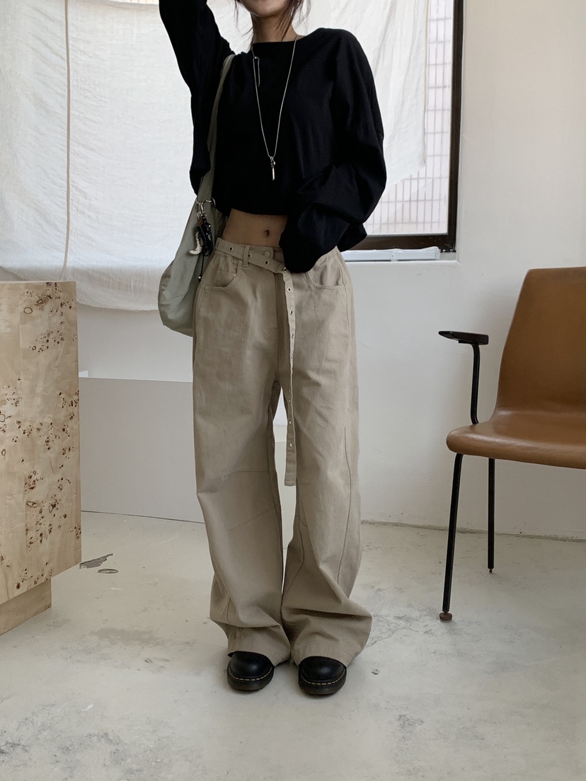 SUGAR CASE韓國代購㊣女裝新款人氣休閑熱賣休閑褲含腰帶鏤空SUGAR CASE休閑褲