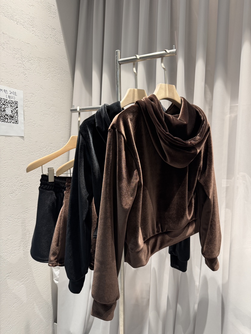 CLOTH東大門㊣直郵女裝新品熱賣休閑時尚套裝天鵝絨套裝連帽CLOTH套裝