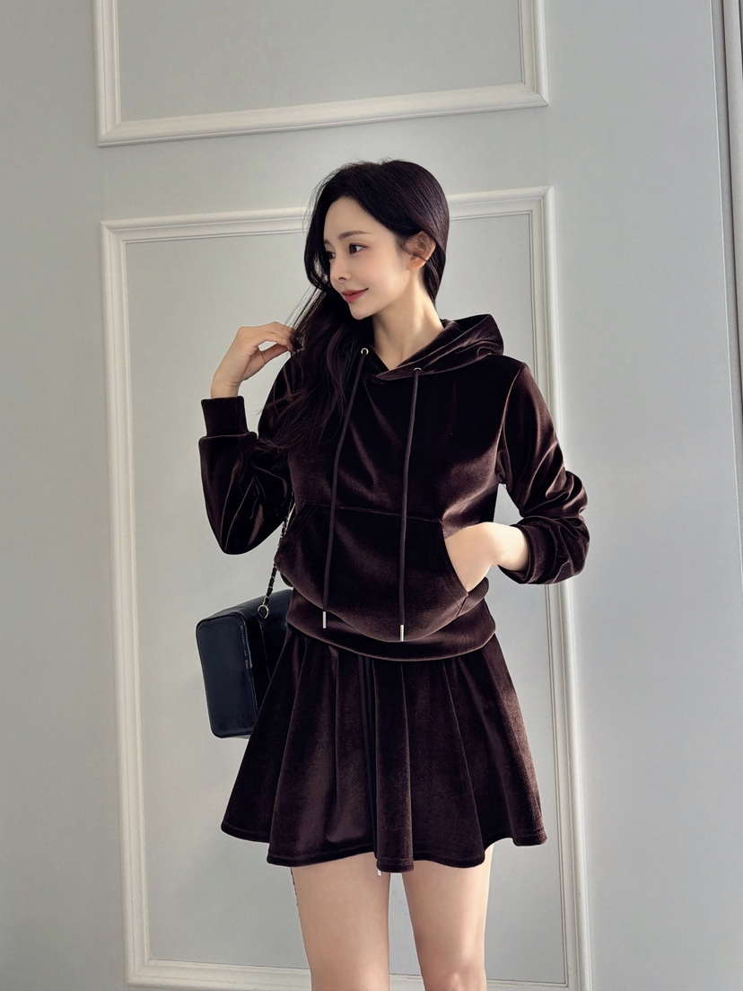 CLOTH東大門㊣直郵女裝新品熱賣休閑時尚套裝天鵝絨套裝連帽CLOTH套裝