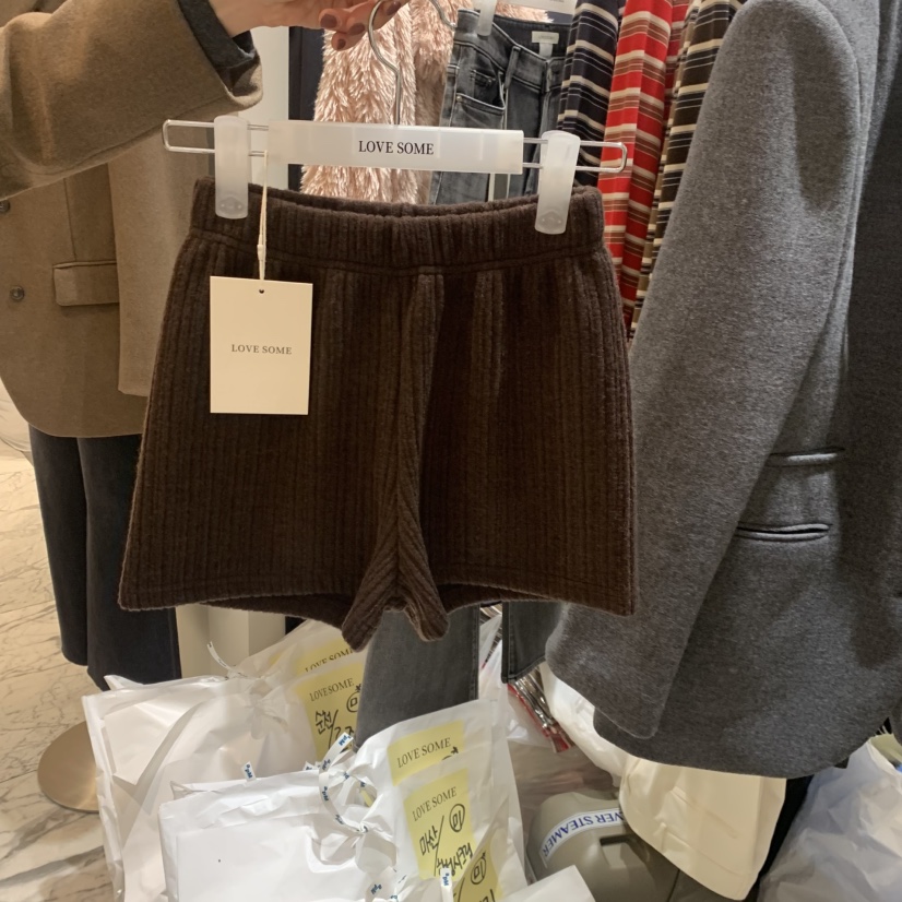 LOVE SOME韓國直郵㊣女裝新款25秋冬熱賣推薦人氣短褲抓絨LOVE SOME短褲圖色1