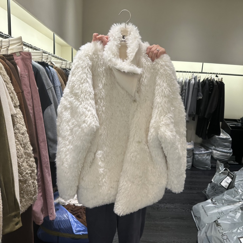 TOMGIRL韓國代購㊣女裝新款時尚推薦熱賣休閑人氣短款大衣皮草TOMGIRL短款大衣圖色1