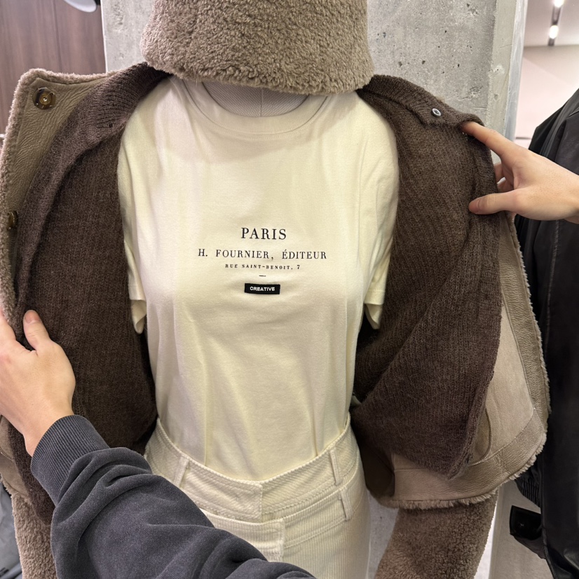 URBANSTORY/REMAKING東大門㊣直郵女士新品25秋冬人氣職業T恤Remaking/URBANSTORYT恤圖色2