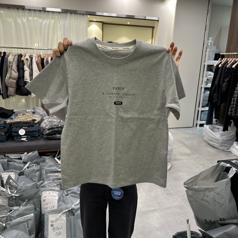 URBANSTORY/REMAKING東大門㊣直郵女士新品25秋冬人氣職業T恤Remaking/URBANSTORYT恤圖色4