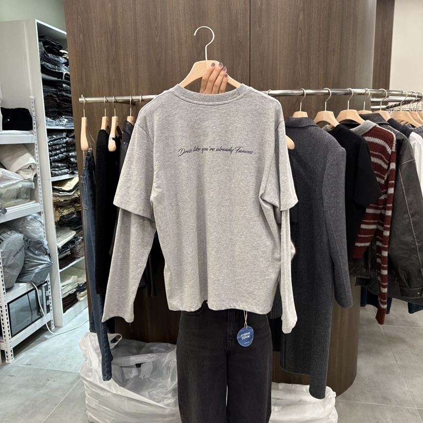 URBANSTORY/REMAKING東大門㊣直郵女裝新款推薦長袖T恤假兩件雙層Remaking/URBANSTORY長袖T恤