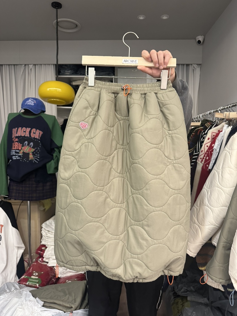 ARCHIVE-P韓國直郵㊣女裝新品熱賣25秋冬半身裙中短裙絎縫ARCHIVE-P半身裙/中短裙圖色1