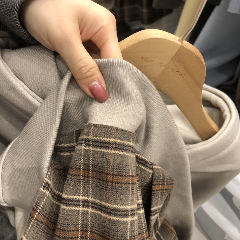 ANN MARGRET韓國代購㊣女士新品時尚衛衣加絨格紋GRETA.Y衛衣