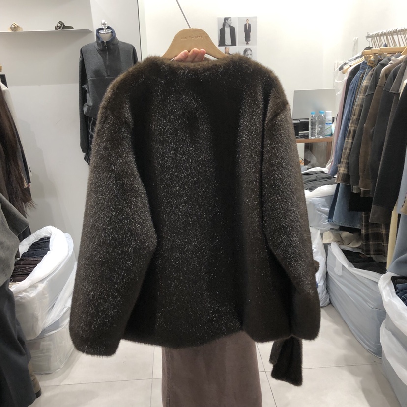 ANN MARGRET東大門㊣直郵女裝新款人氣短款大衣含圍巾保暖GRETA.Y短款大衣