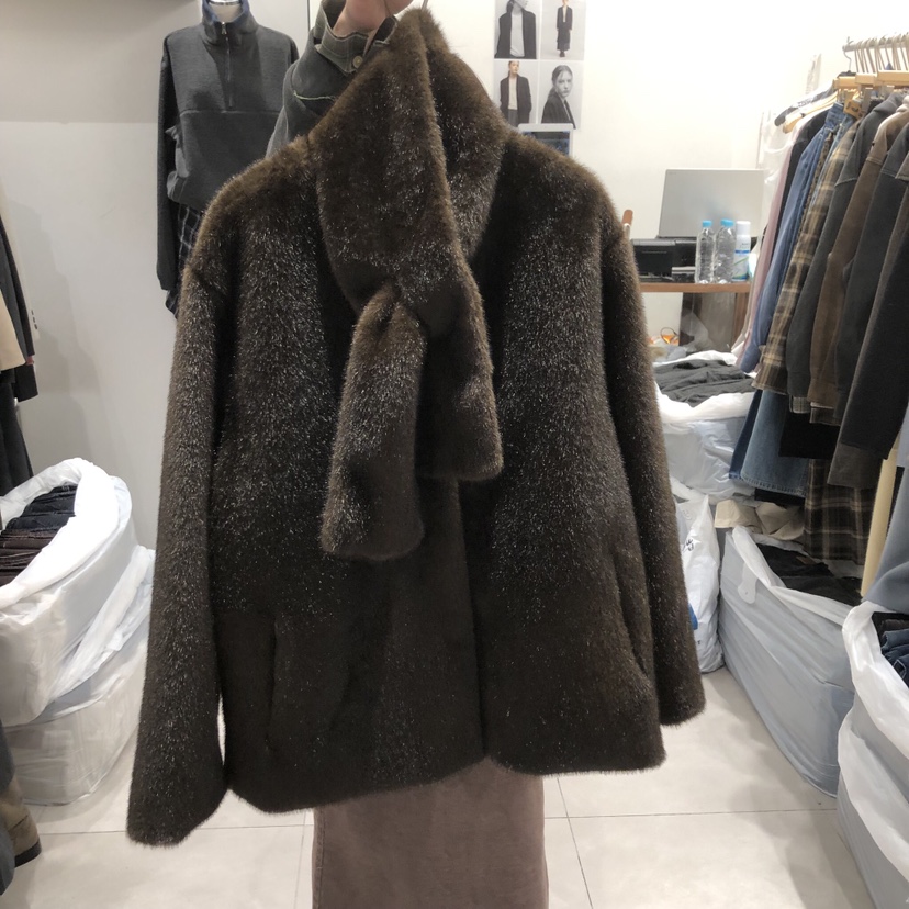 ANN MARGRET東大門㊣直郵女裝新款人氣短款大衣含圍巾保暖GRETA.Y短款大衣圖色2