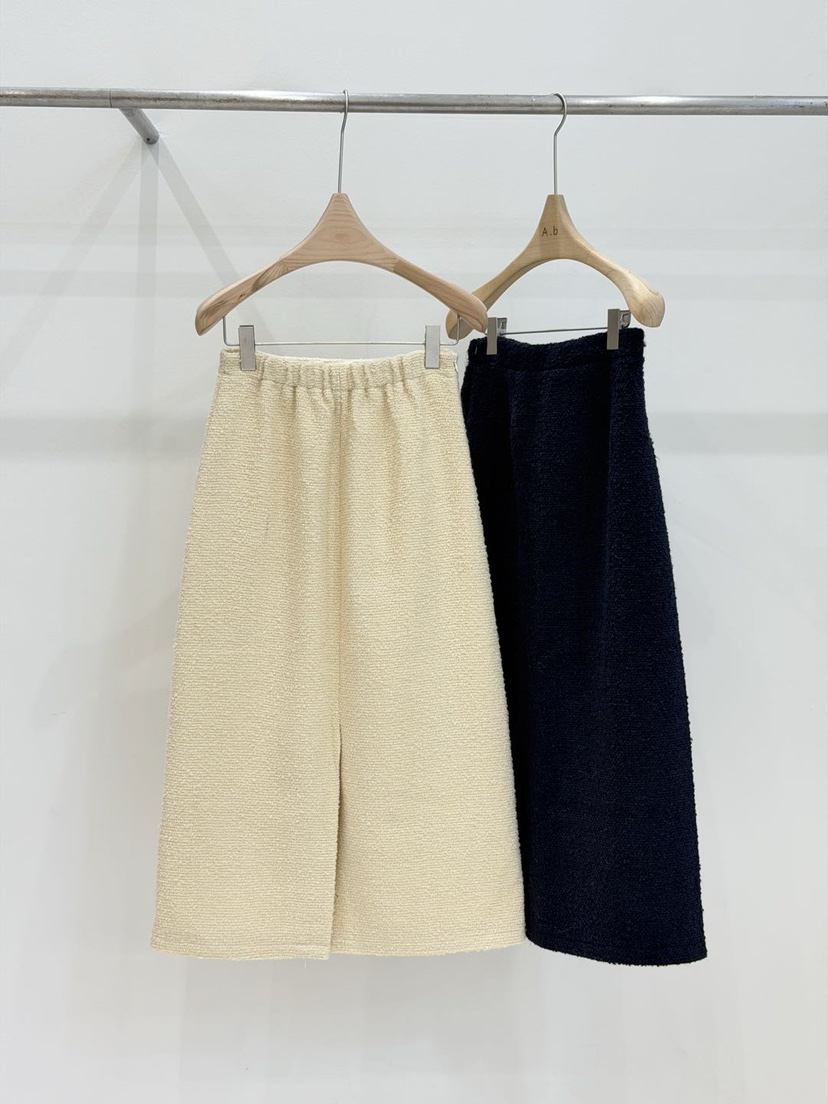 AUTUMN BEIGE-Q東大門㊣直郵女裝新品推薦半身裙中短裙開衩A.b/AUTUMN BEIGE半身裙/中短裙
