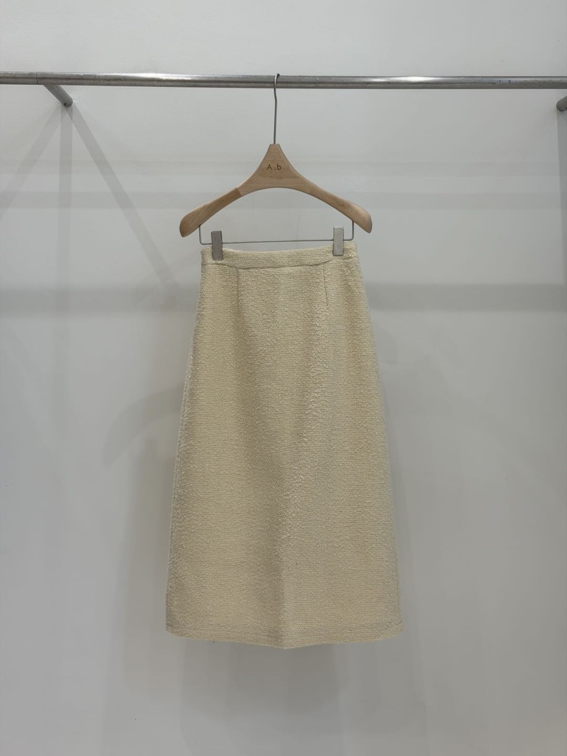 AUTUMN BEIGE-Q東大門㊣直郵女裝新品推薦半身裙中短裙開衩A.b/AUTUMN BEIGE半身裙/中短裙圖色1