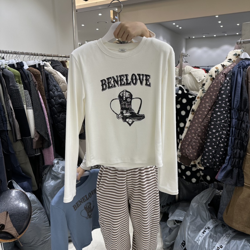 BENE韓國代購㊣女裝新品真品職業25秋冬時尚推薦休閑長袖T恤BENE長袖T恤圖色1