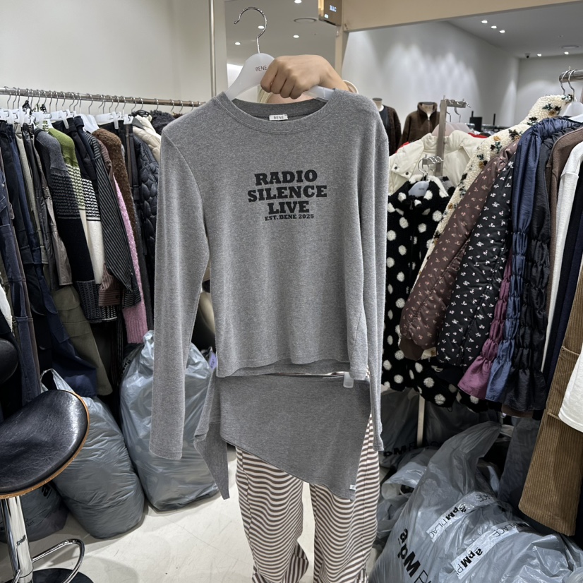 BENE東大門㊣實拍女士新品時尚25秋冬休閑推薦真品長袖T恤圍巾BENE長袖T恤圖色4