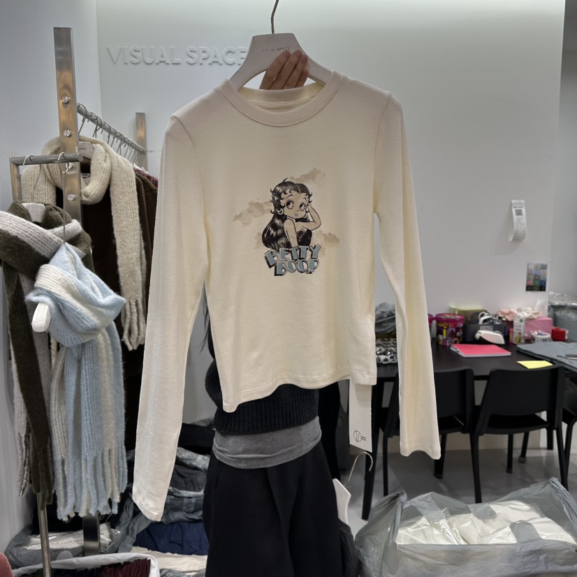 VISUAL SPACE韓國直郵㊣女士新款休閑熱賣真品長袖T恤加絨VISUAL SPACE長袖T恤圖色1