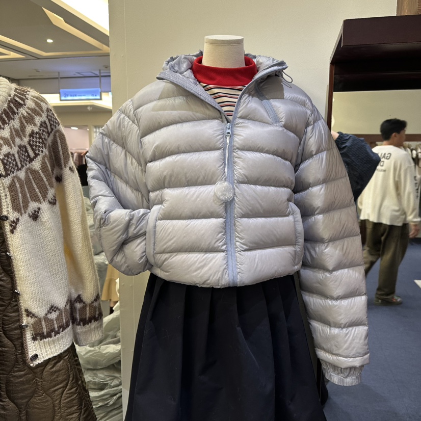 FURE東大門㊣代購女裝新品人氣真品休閑時尚熱賣短款羽絨服FURE短款羽絨服圖色3