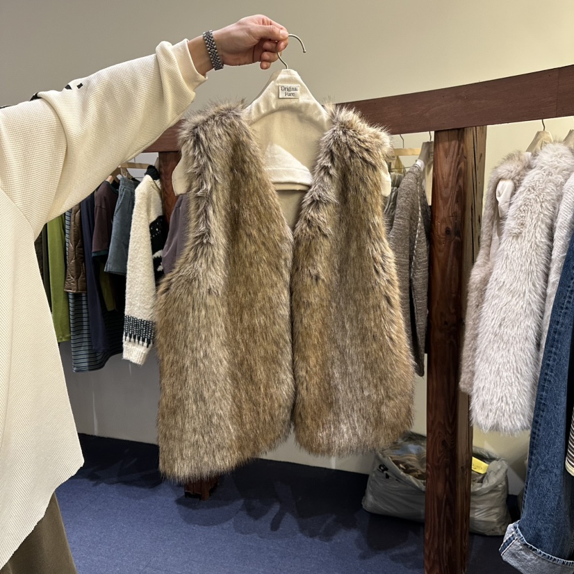 FURE東大門㊣實拍女裝新款時尚推薦真品職業休閑25秋冬馬甲浣熊FURE馬甲圖色2