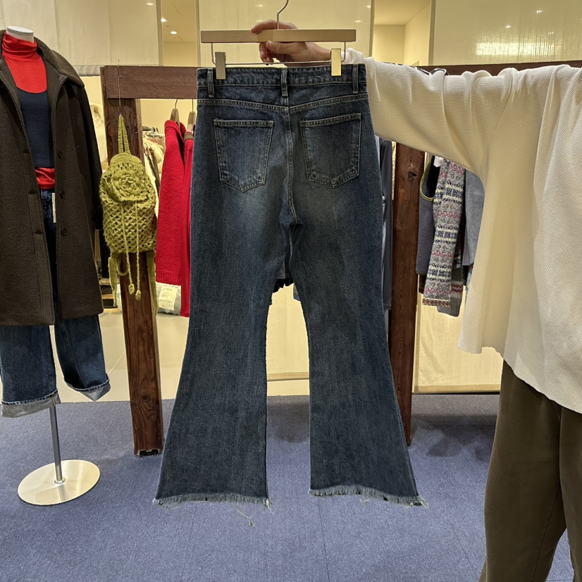 FURE韓國直郵㊣女裝新品職業真品25秋冬時尚人氣牛仔褲喇叭FURE牛仔褲