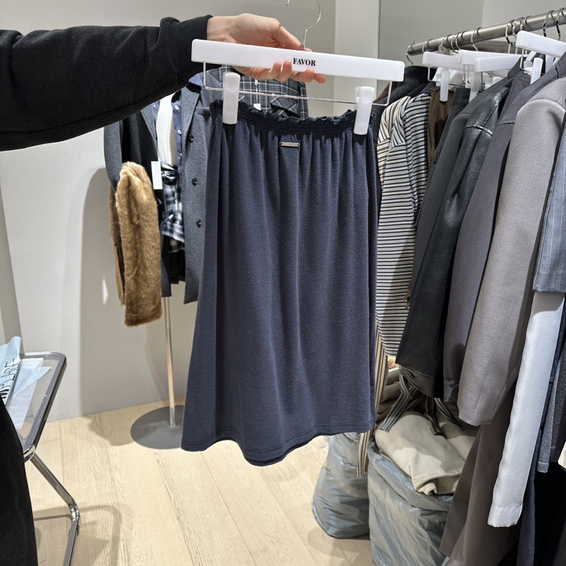 FAVOR-P韓國直郵㊣女裝新品人氣休閑職業熱賣半身裙中短裙FAVOR-P半身裙/中短裙圖色2