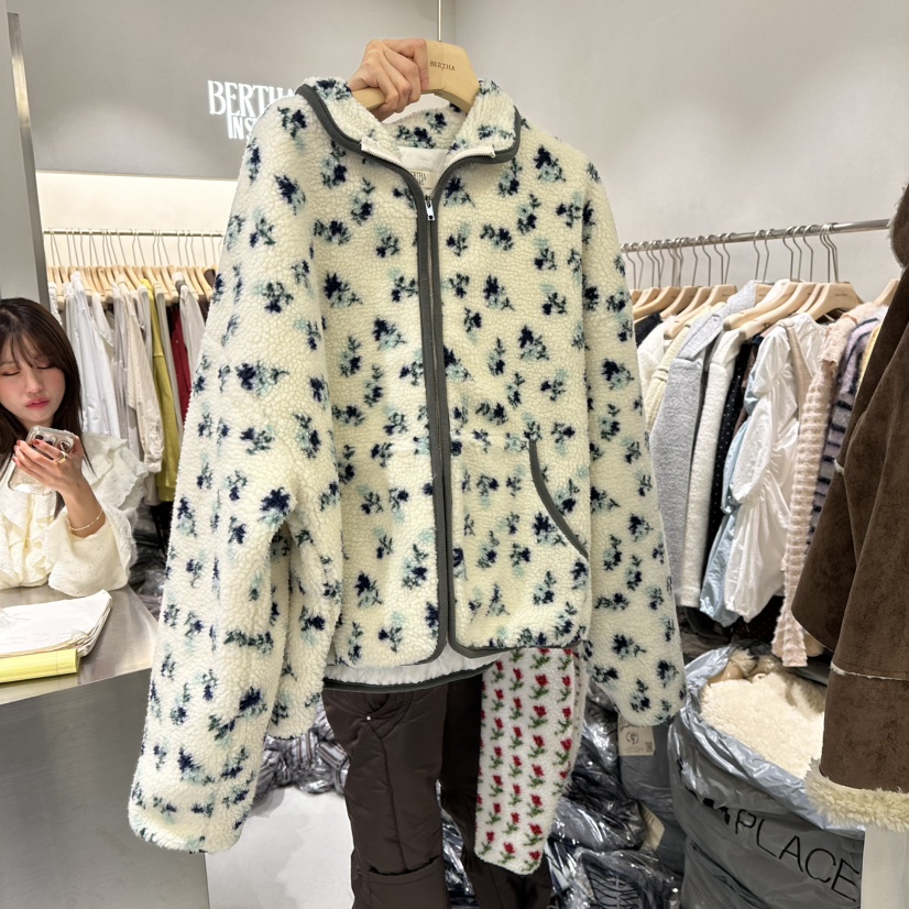 BERTHA東大門㊣代購女士新款推薦人氣真品職業熱賣時尚夾克絨BERTHA夾克圖色2