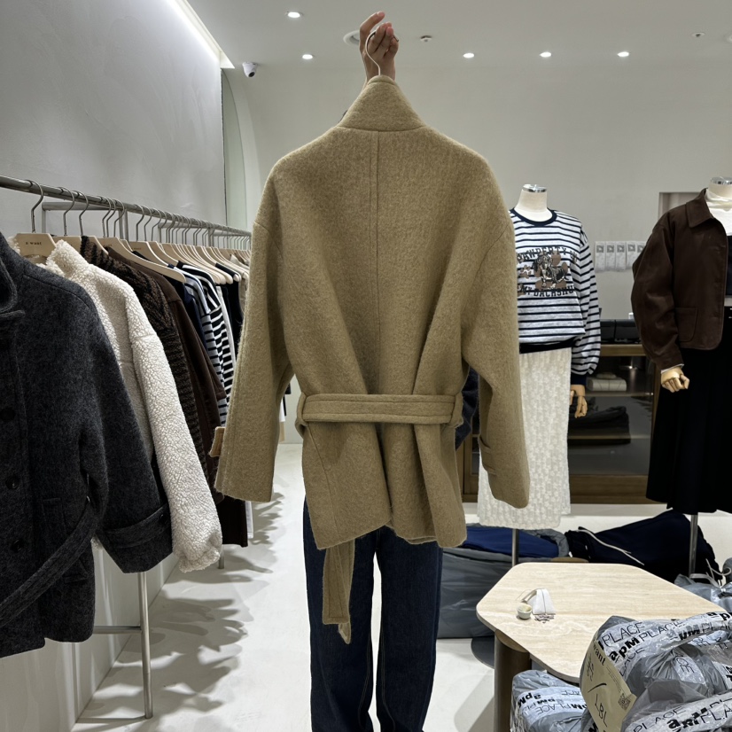 A WANT韓國代購㊣女士新品25秋冬職業短款大衣含腰帶羊毛高領A WANT短款大衣