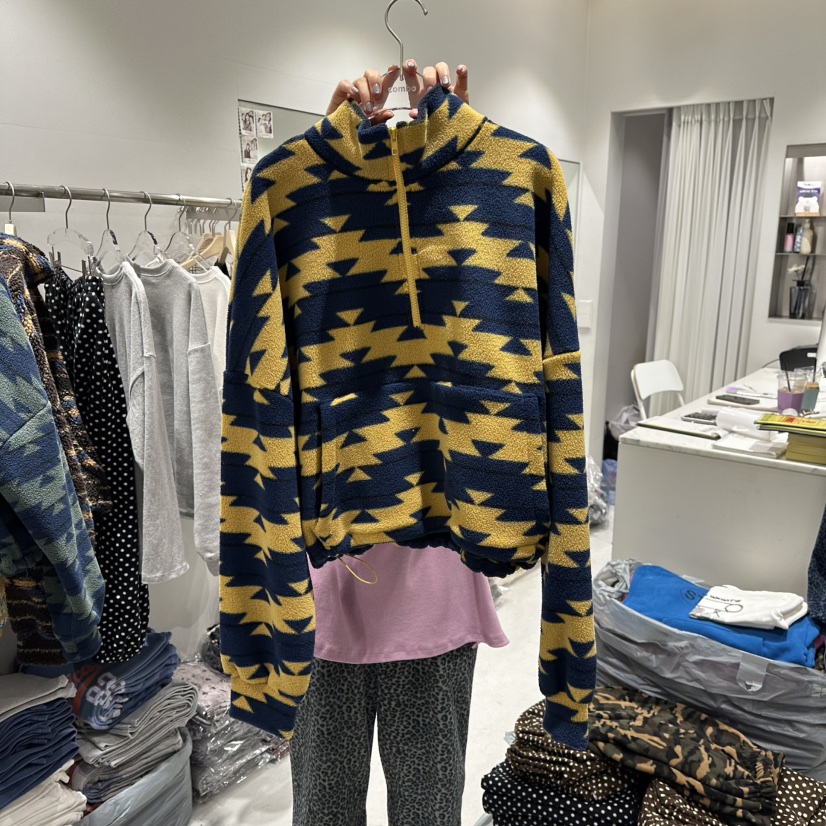 COMBO東大門㊣實拍女裝新款真品休閑職業25秋冬時尚推薦衛衣COM_BO衛衣圖色3