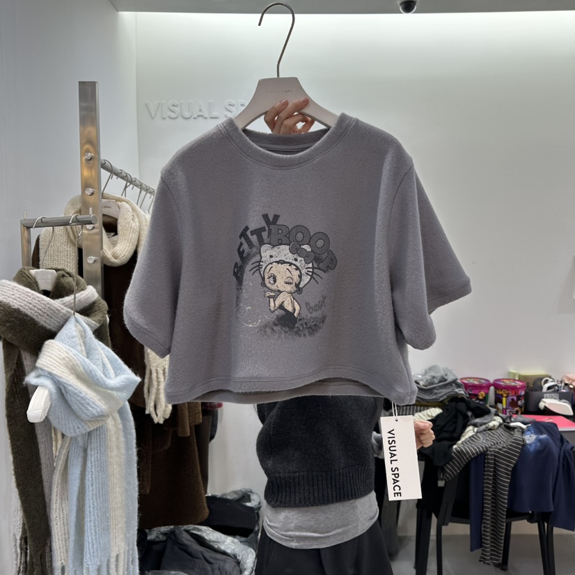 VISUAL SPACE東大門㊣代購女士新款人氣熱賣25秋冬T恤加絨VISUAL SPACET恤圖色2