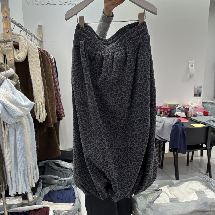 VISUAL SPACE東大門㊣代購女士新款休閑25秋冬時尚長裙加絨VISUAL SPACE長裙圖色3