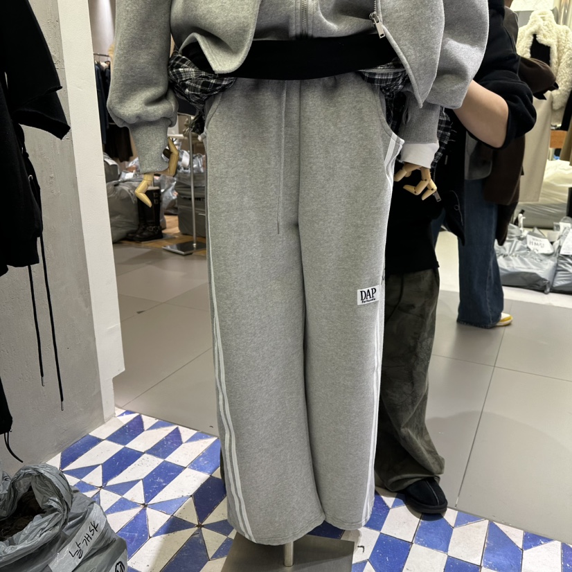 AMOUR韓國直郵㊣女裝新款時尚真品推薦休閑25秋冬休閑褲加絨AMOUR休閑褲圖色1