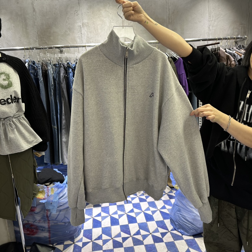 AMOUR東大門㊣直郵女裝新款時尚休閑推薦職業25秋冬衛衣加絨AMOUR衛衣圖色1