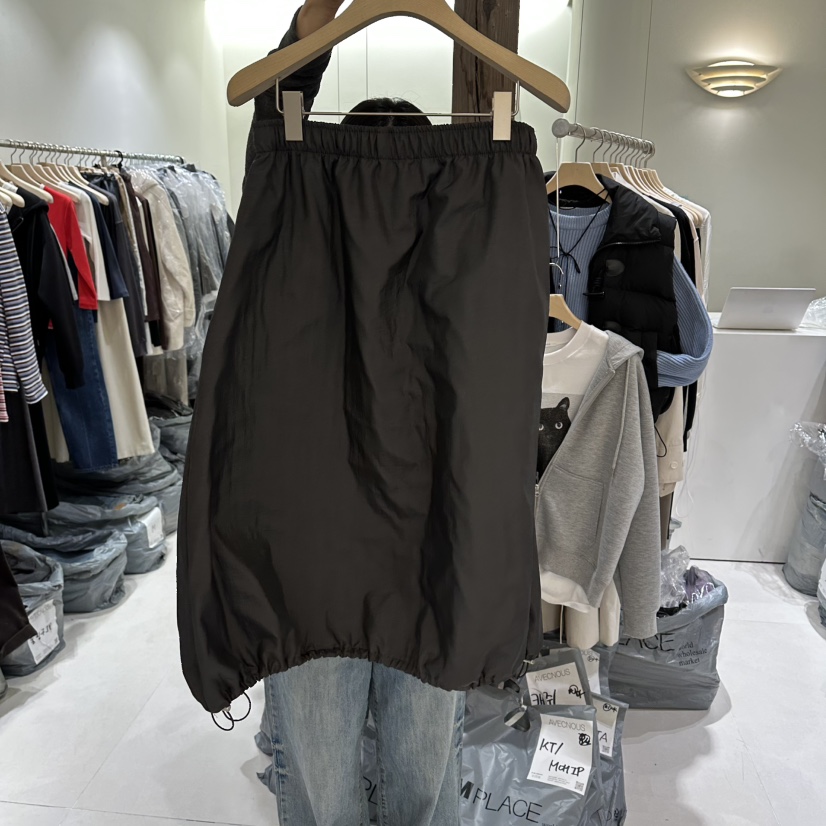 AVECNOUS東大門㊣實拍女士新款真品職業推薦25秋冬長裙填充AVECNOUS長裙