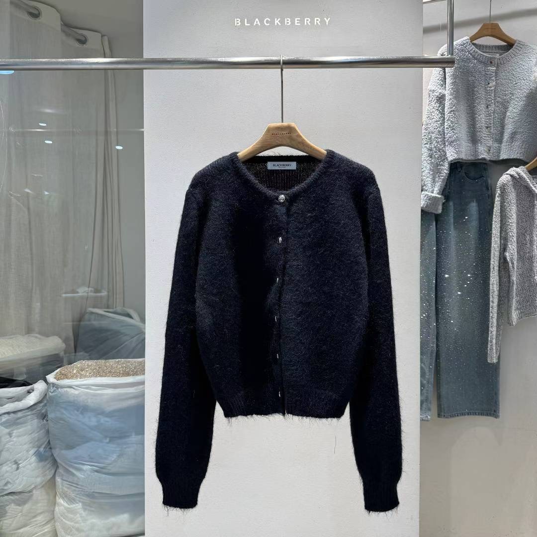 BLACKBERRY東大門㊣實拍女裝新品休閑人氣真品職業針織衫紐扣BLACKBERRY針織衫圖色3