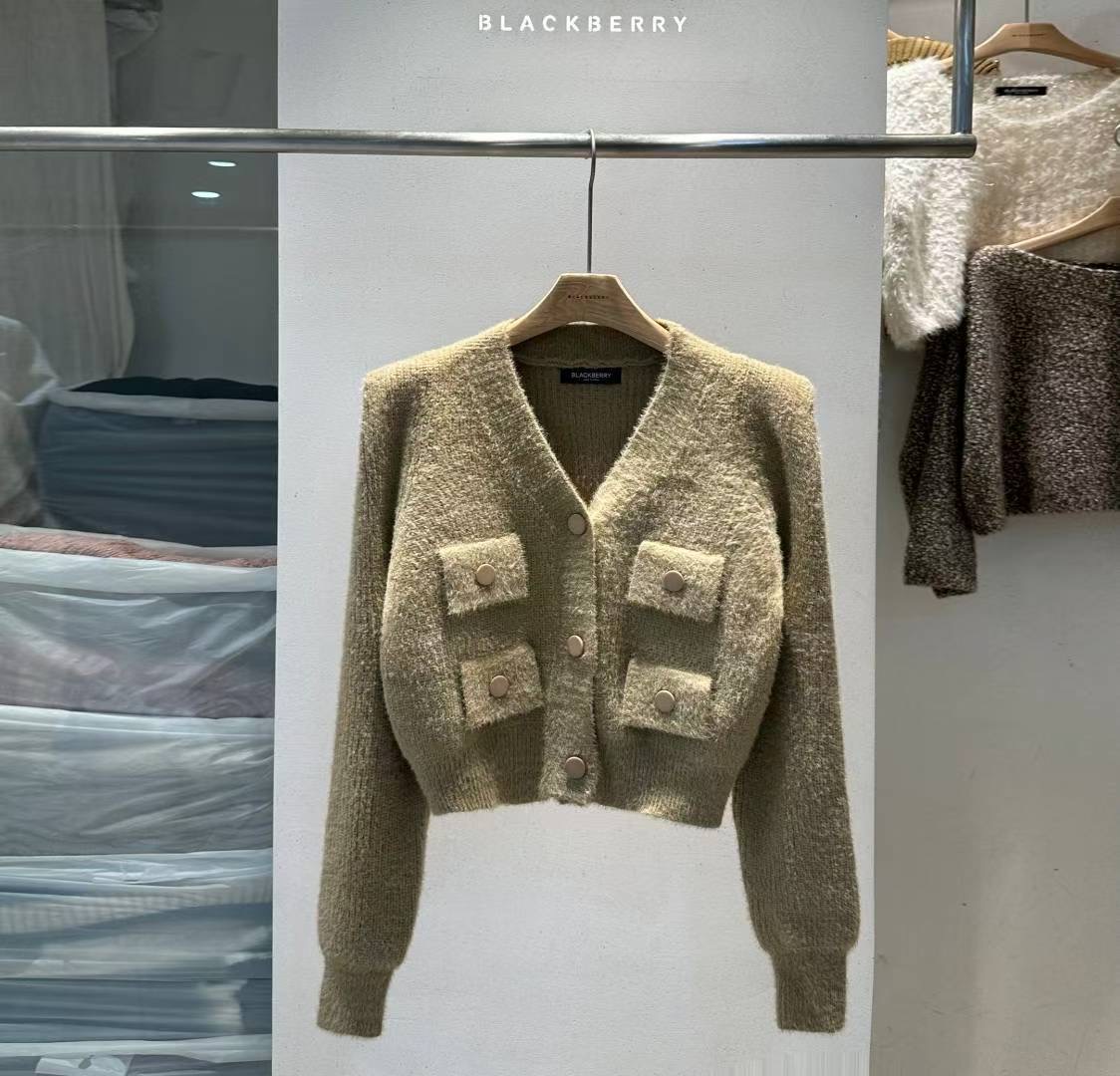 BLACKBERRY東大門㊣直郵女士新款25秋冬熱賣職業針織衫口袋BLACKBERRY針織衫圖色2
