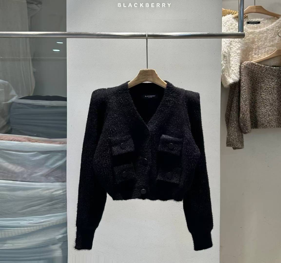 BLACKBERRY東大門㊣直郵女士新款25秋冬熱賣職業針織衫口袋BLACKBERRY針織衫圖色4